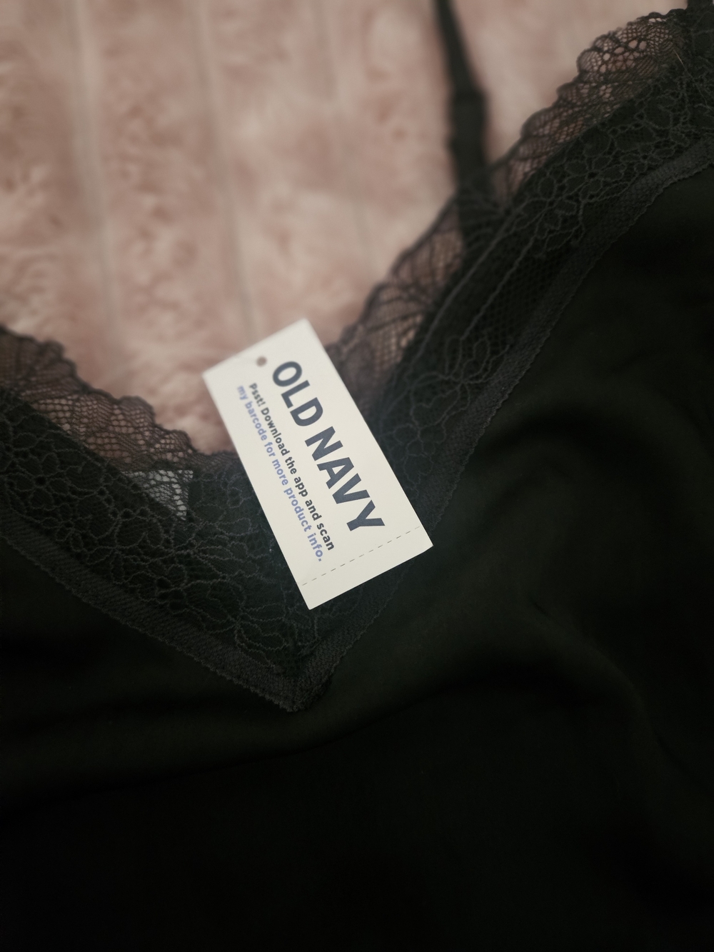 3/$20 Old Navy Black Lace Trim Camisole - Picture 4 of 6